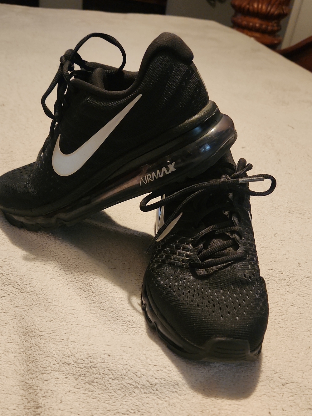 Nike Black and White Air Max Running Shoes